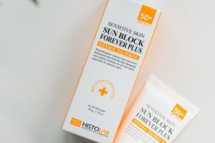 Which Is the Best Sunscreen for Sensitive Skin? Find Your Perfect Match